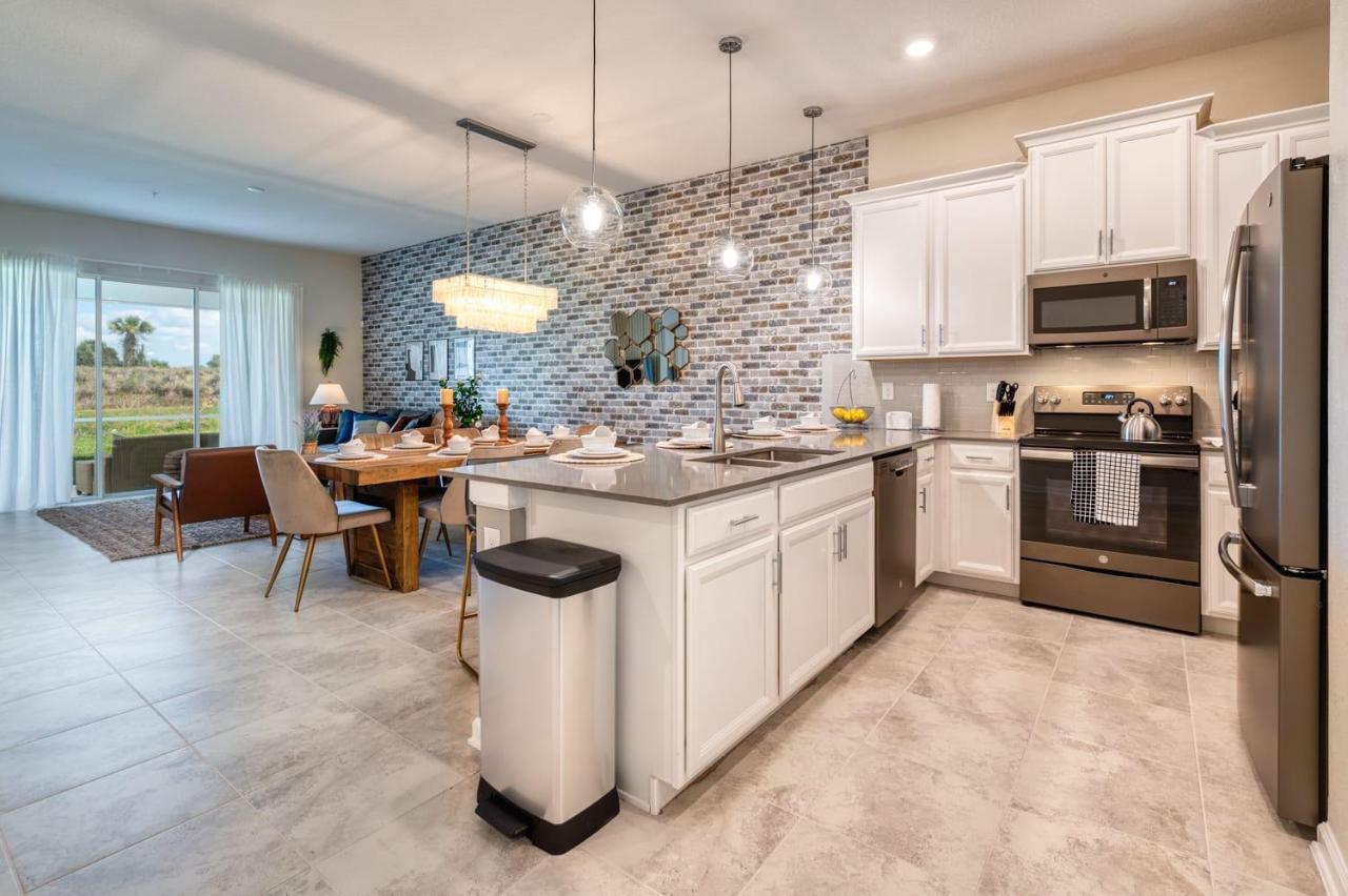 Modern Condo With Themed Bedroom Near Disney Orlando Exterior photo