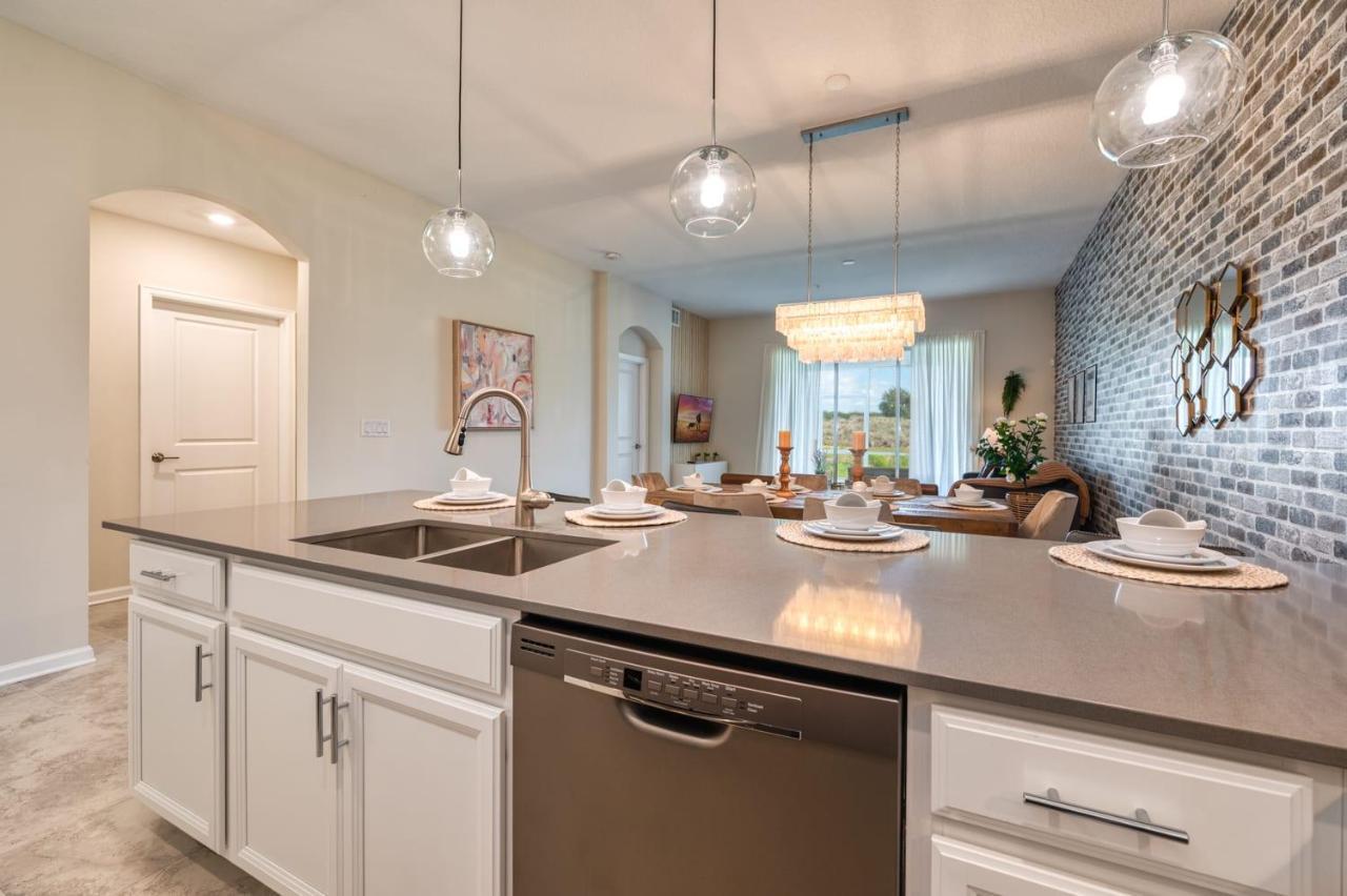 Modern Condo With Themed Bedroom Near Disney Orlando Exterior photo